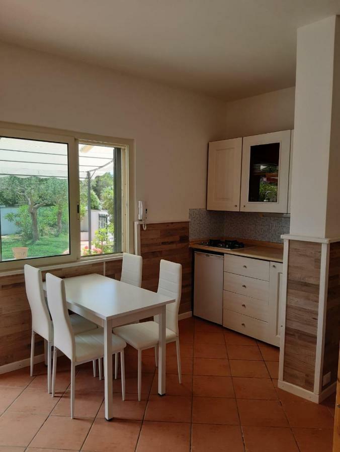 Casa Vacanza Villa Uggiano La Chiesa Eksteriør bilde